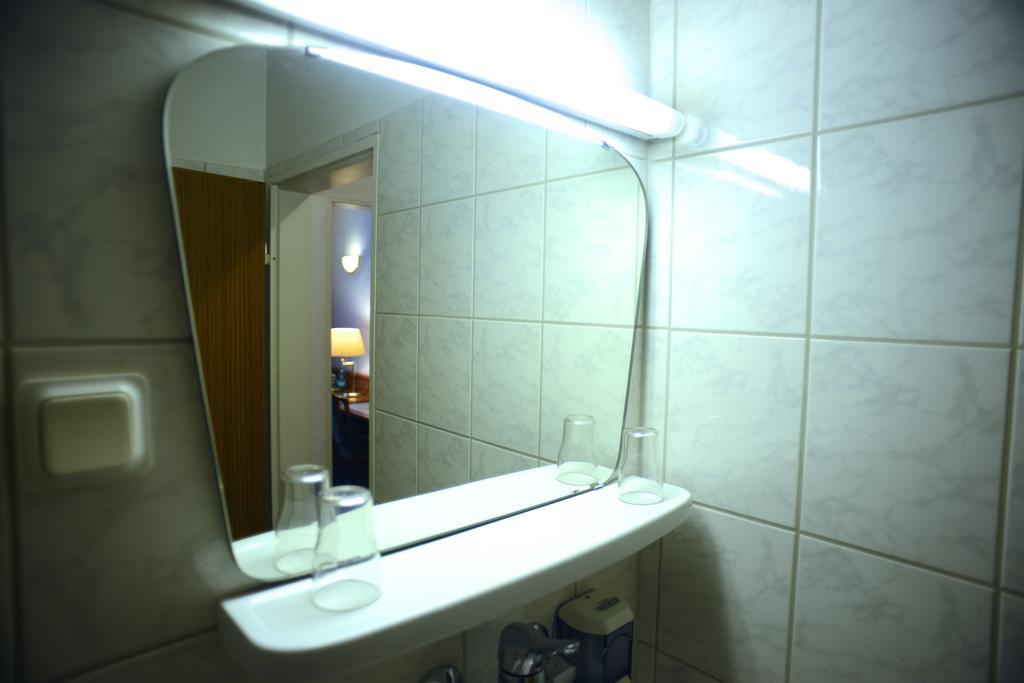 Hotel Marienhof Düsseldorf Neuss Habitación foto